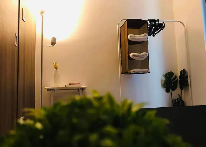 Cozy Bedroom Fame Greenfield Edsa Mrt Shaw Apartment