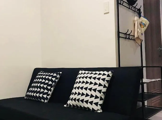 Cozy Bedroom Fame Greenfield Edsa Mrt Shaw * Manila